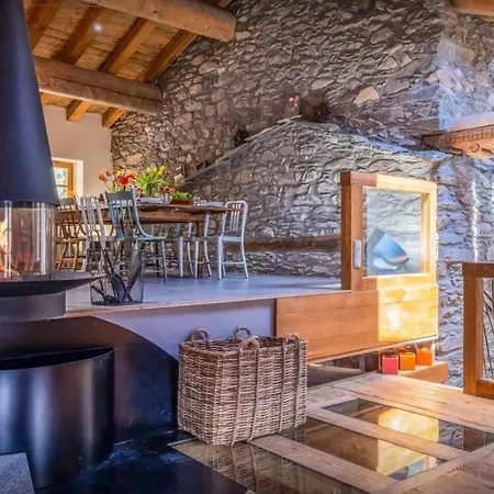 Nevala Maison De Standing Avec Espace Bien-etre Prive Et Piscine Interieure Orelle, Acces Direct 3 Vallees