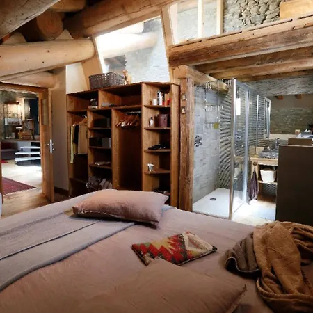 Nevala Maison De Standing Avec Espace Bien-etre Prive Et Piscine Interieure Orelle, Acces Direct 3 Vallees Σαλέ Saint-André