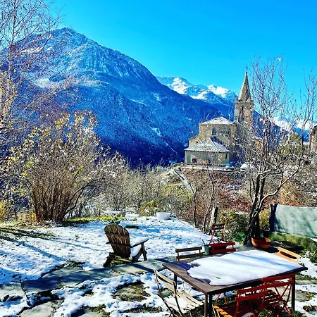 Nevala Maison De Standing Avec Espace Bien-etre Prive Et Piscine Interieure Orelle, Acces Direct 3 Vallees